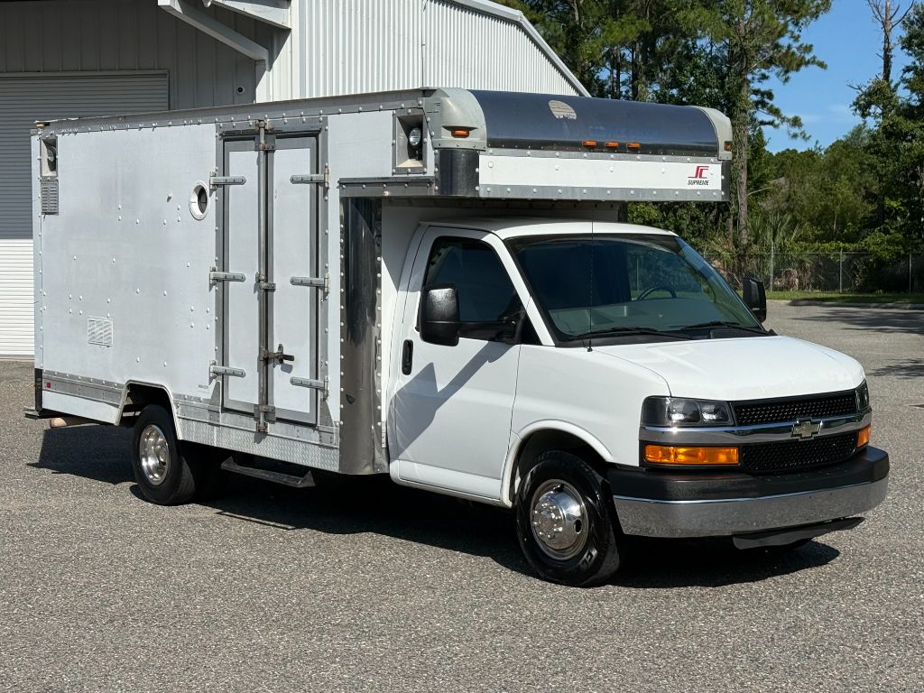 2012 Chevrolet Express - $14,501