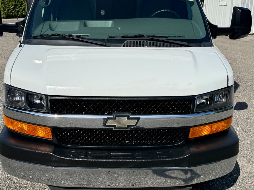 2012 Chevrolet Express - $14,501