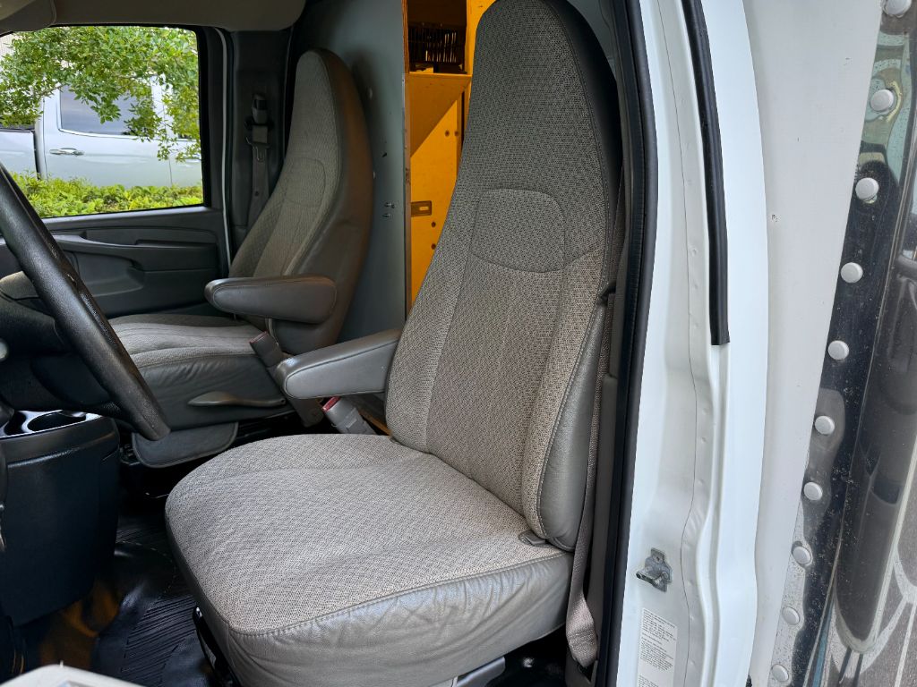 2012 Chevrolet Express - $14,501