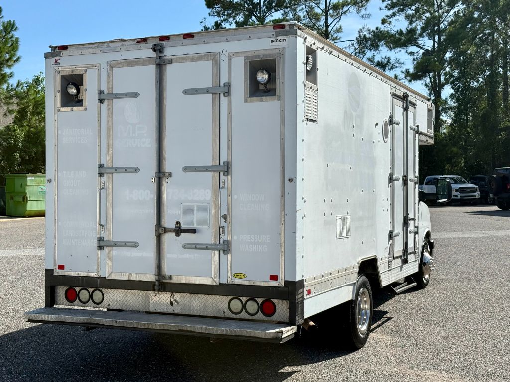 2012 Chevrolet Express - $14,501
