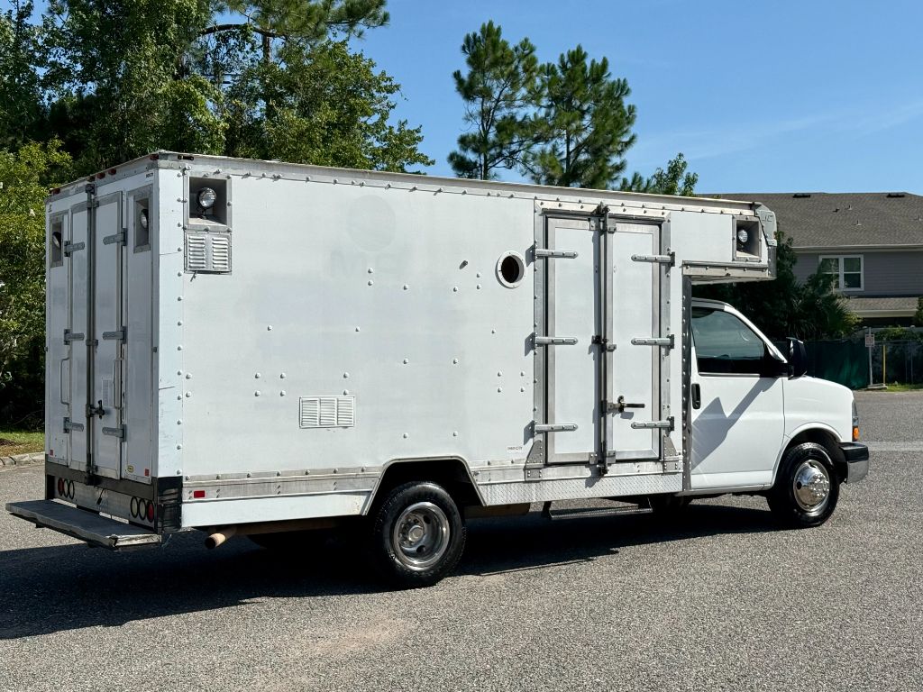 2012 Chevrolet Express - $14,501