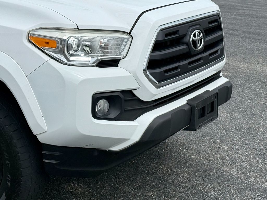 2016 Toyota Tacoma - $16,800