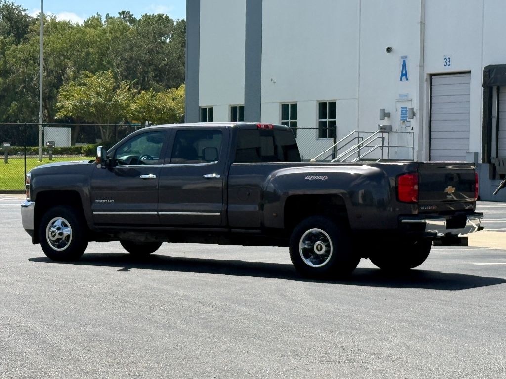 2015 Chevrolet Silverado - $26,800