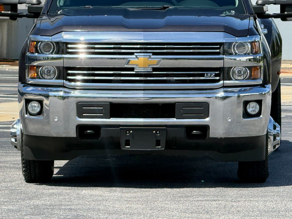 2015 Chevrolet Silverado - $26,800