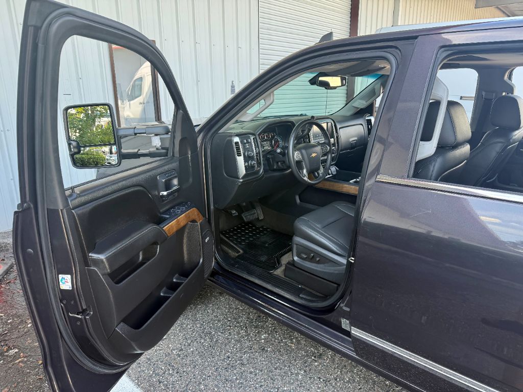 2015 Chevrolet Silverado - $26,800