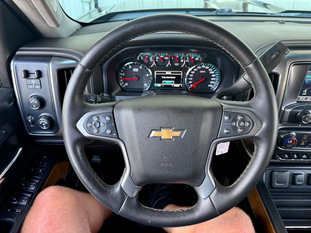 2015 Chevrolet Silverado - $26,800