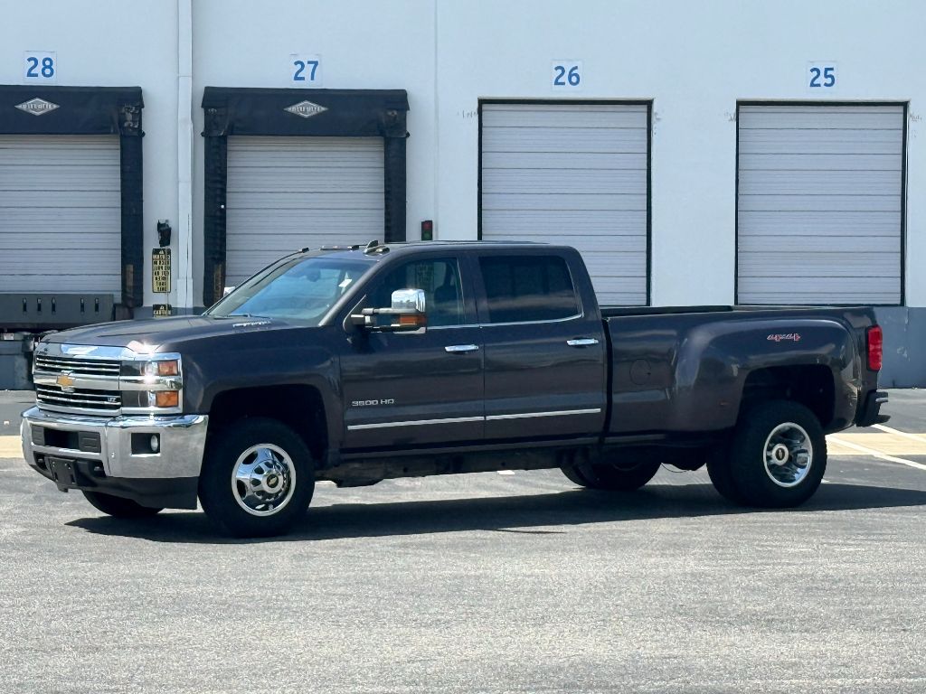 2015 Chevrolet Silverado - $26,800