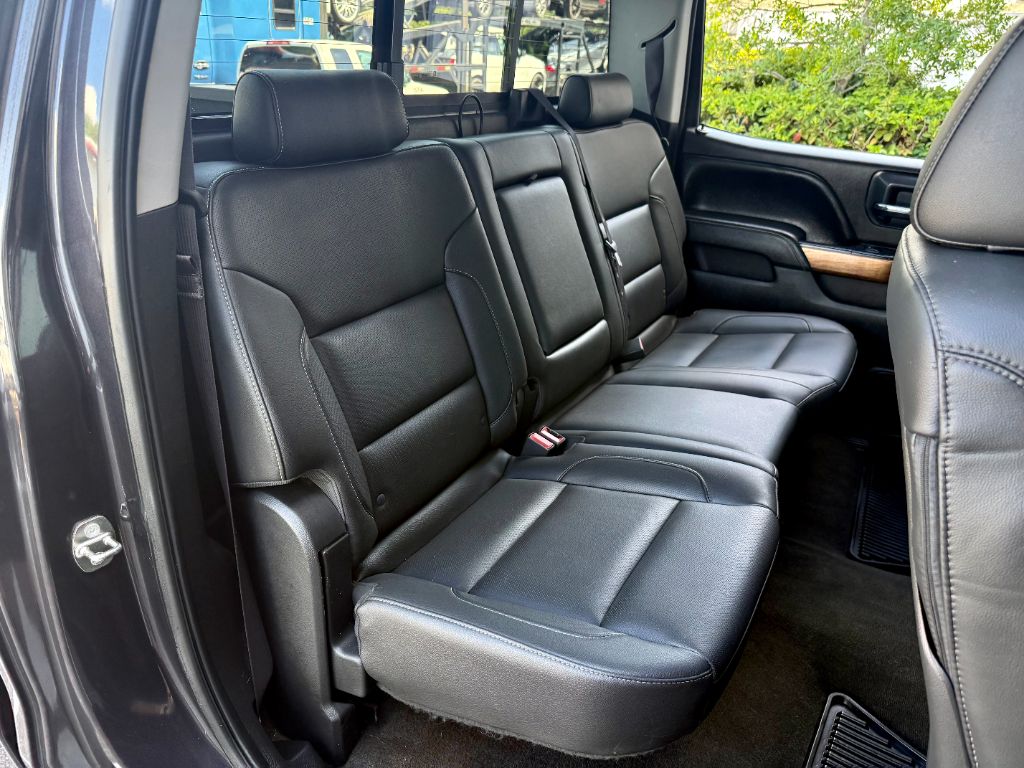 2015 Chevrolet Silverado - $26,800