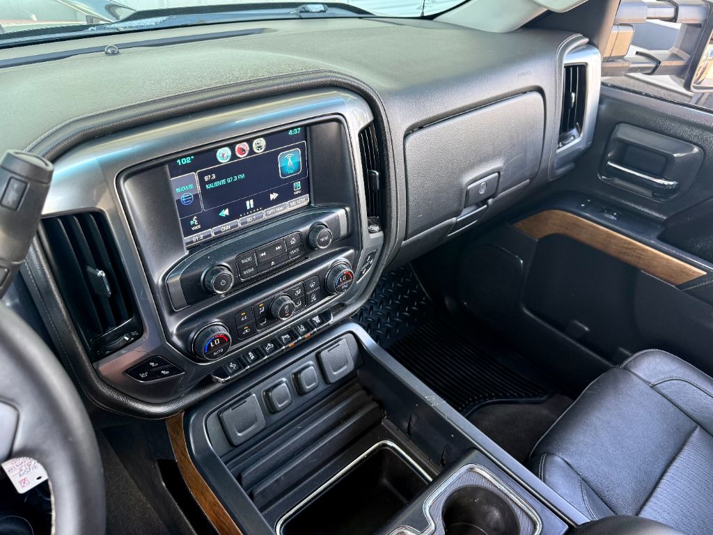 2015 Chevrolet Silverado - $26,800