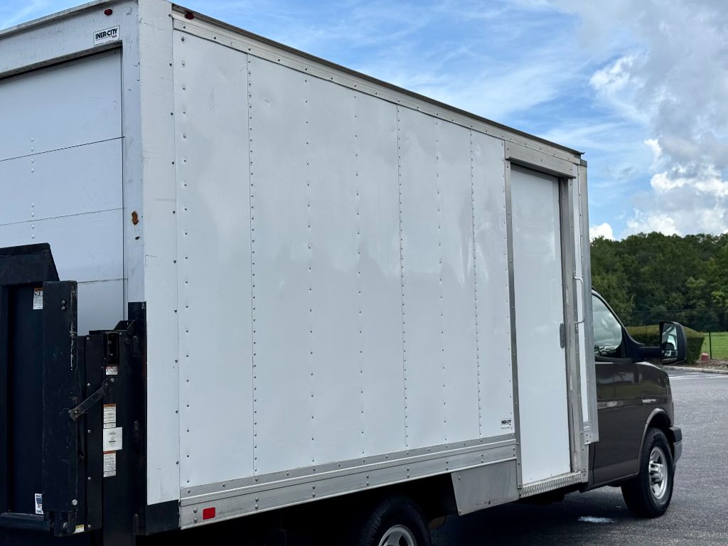 2017 Chevrolet Express - $19,800