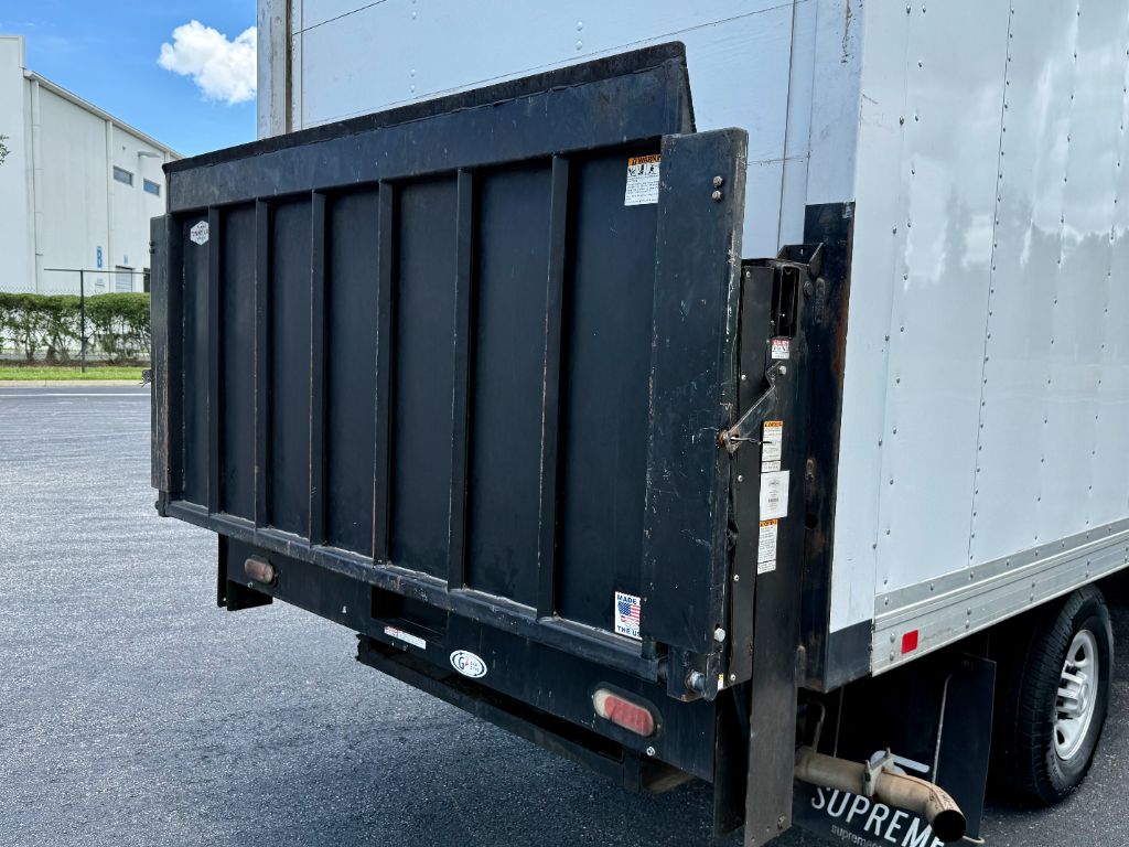 2017 Chevrolet Express - $19,800