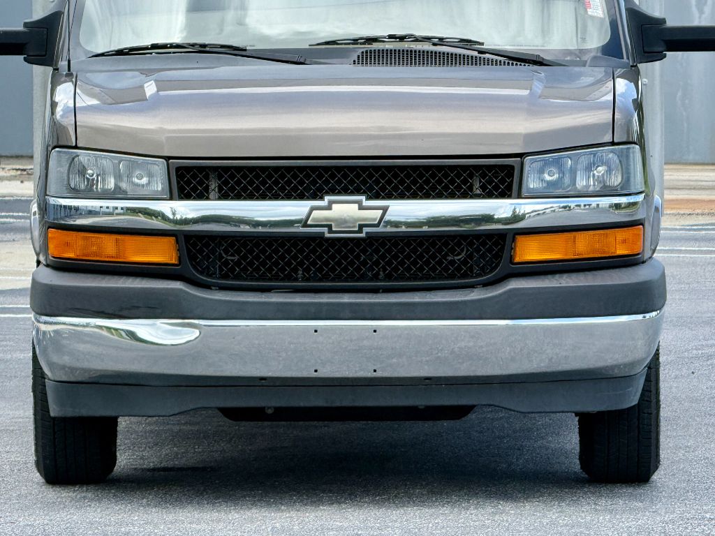2017 Chevrolet Express - $19,800