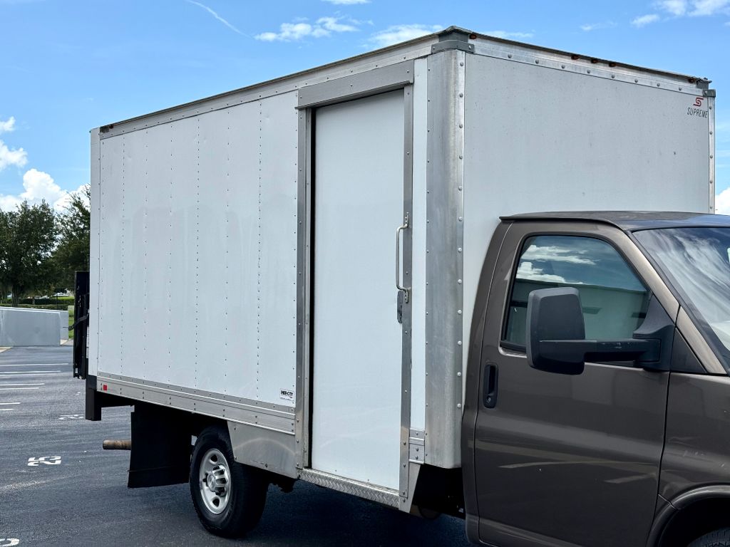 2017 Chevrolet Express - $19,800