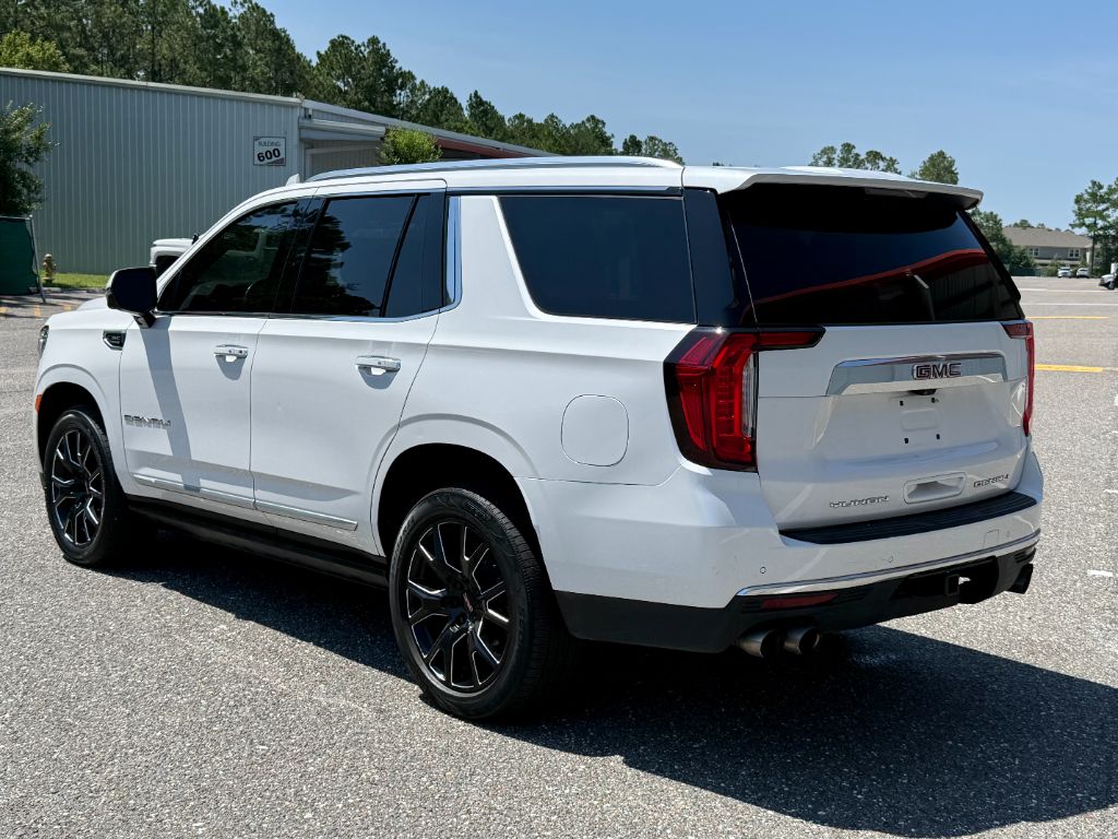 2021 GMC Yukon - $35,800