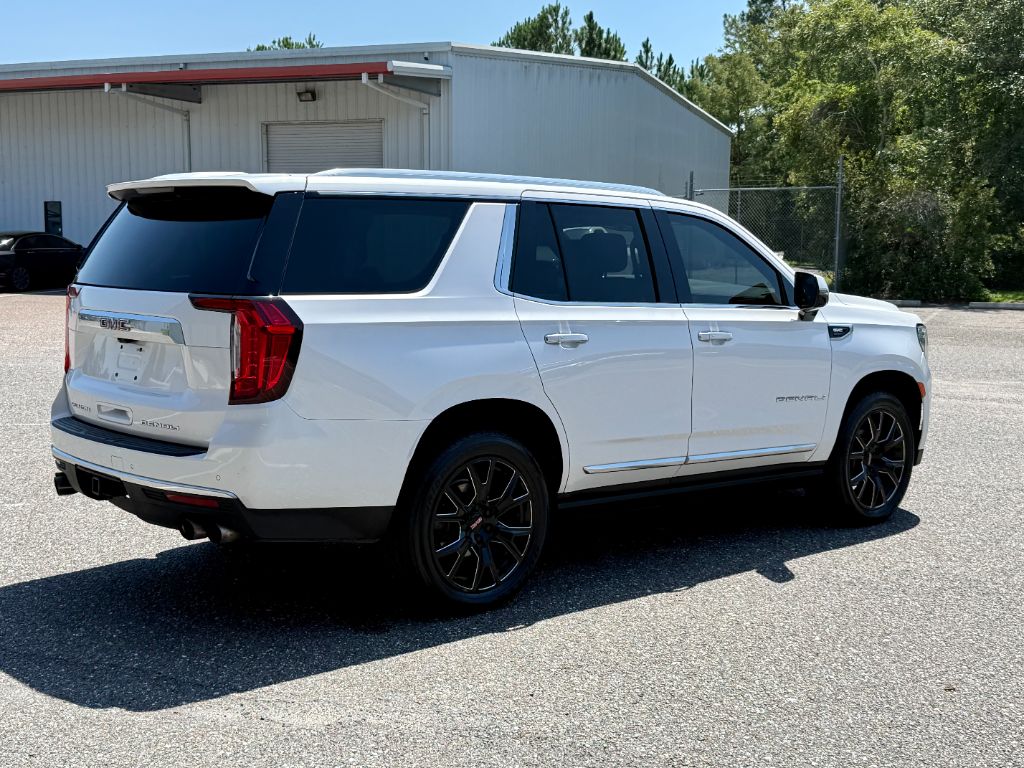2021 GMC Yukon - $35,800