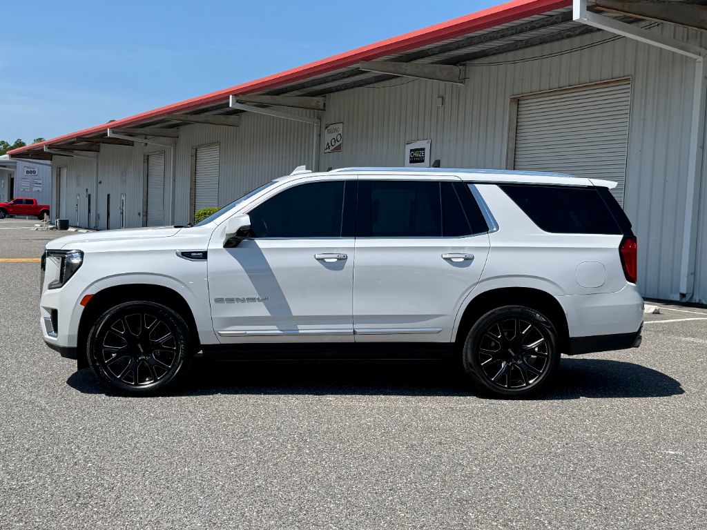 2021 GMC Yukon - $35,800