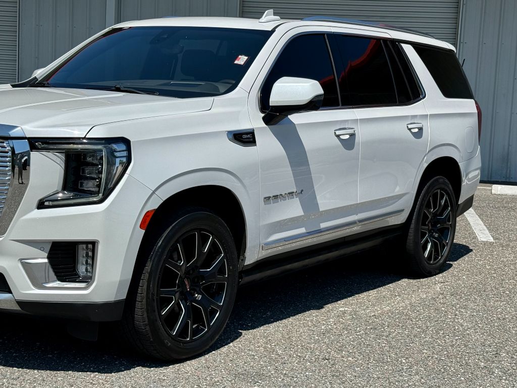 2021 GMC Yukon - $35,800