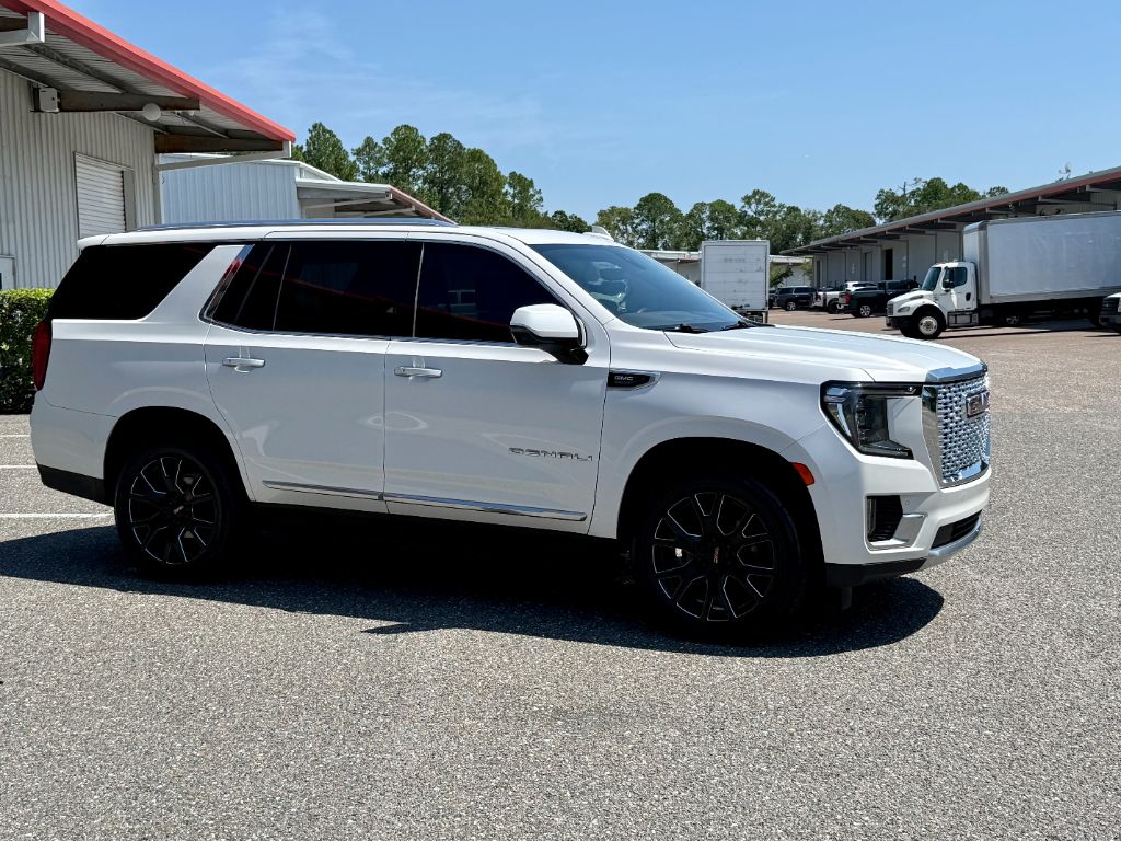 2021 GMC Yukon - $35,800
