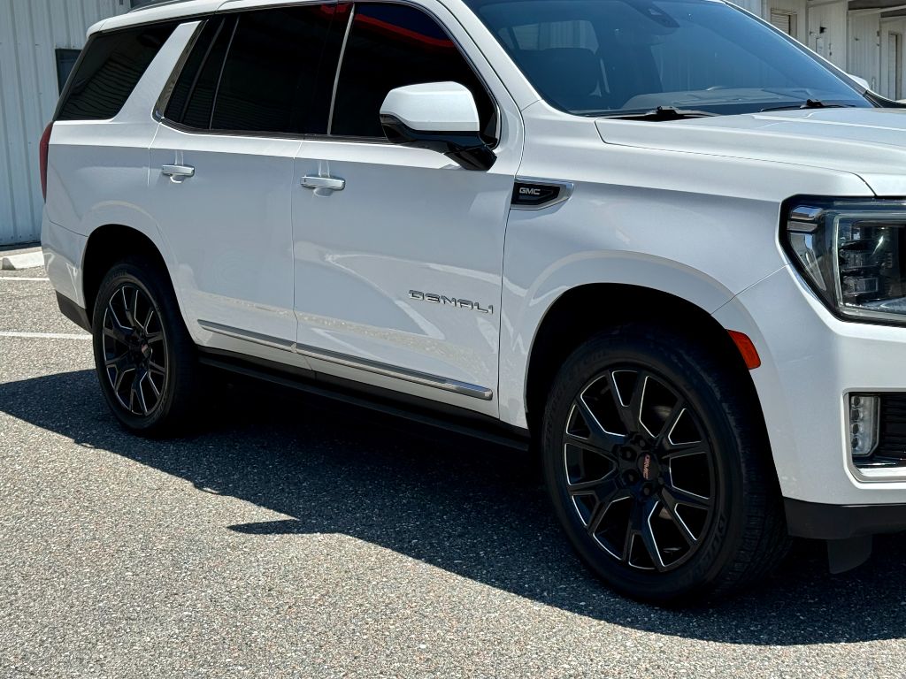 2021 GMC Yukon - $35,800