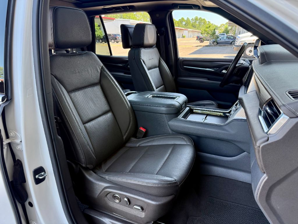 2021 GMC Yukon - $35,800