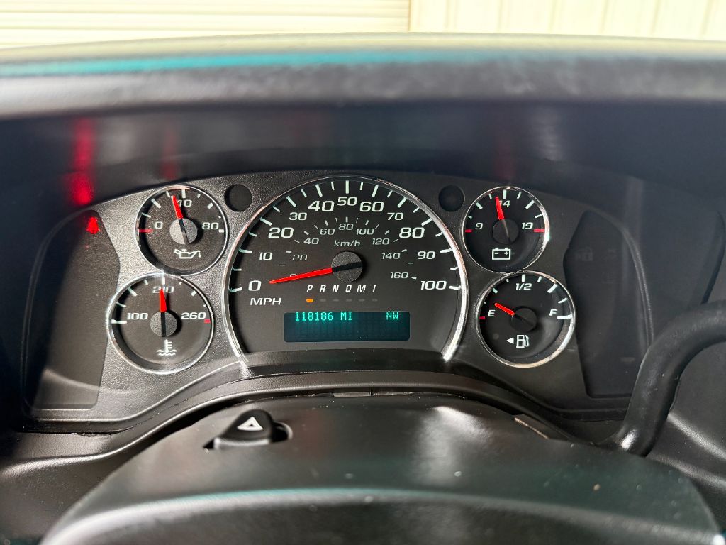2016 Chevrolet Express - $12,800