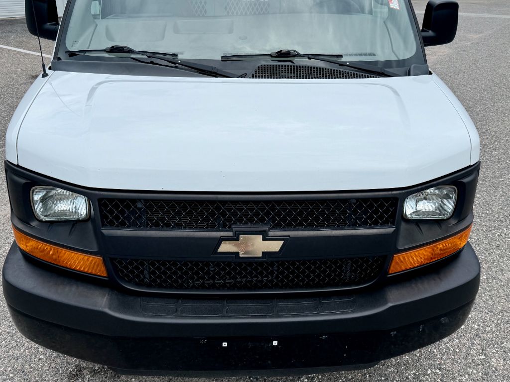 2016 Chevrolet Express - $12,800