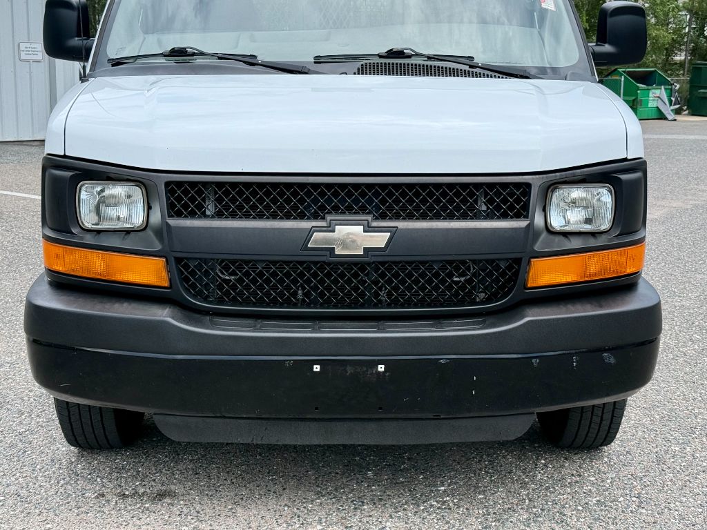 2016 Chevrolet Express - $12,800