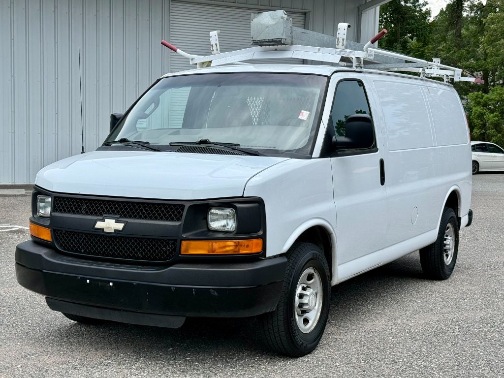 2016 Chevrolet Express - $12,800