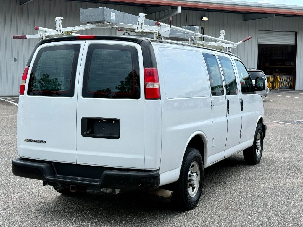 2016 Chevrolet Express - $12,800
