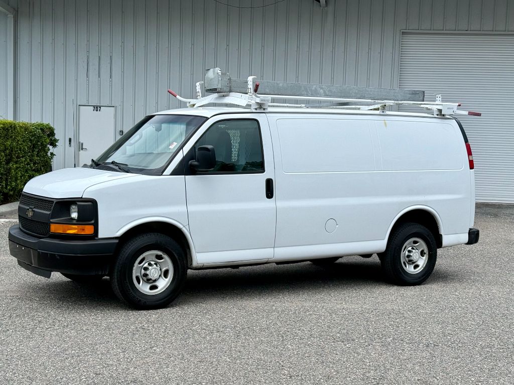 2016 Chevrolet Express - $12,800
