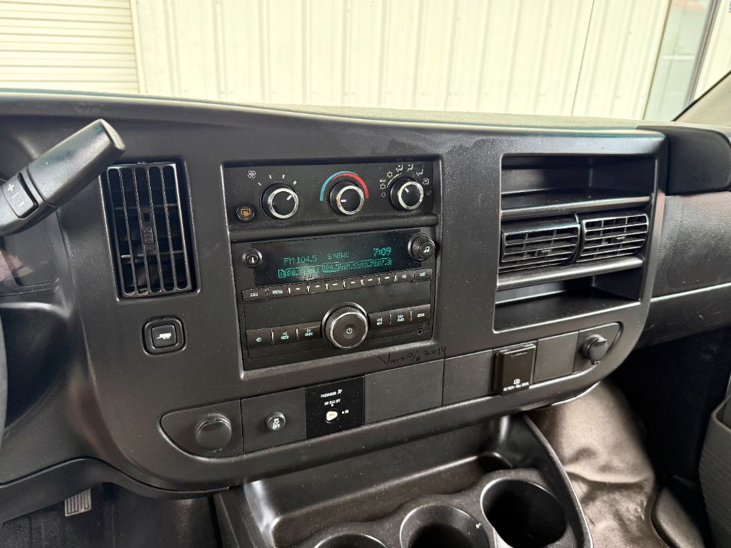 2016 Chevrolet Express - $12,800