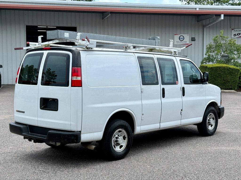 2016 Chevrolet Express - $12,800