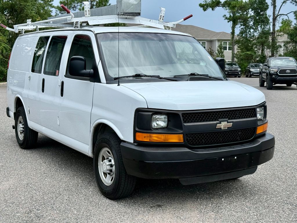 2016 Chevrolet Express - $12,800