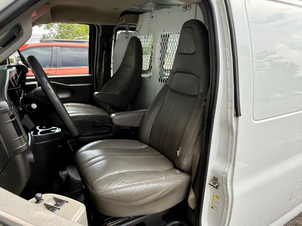 2016 Chevrolet Express - $12,800