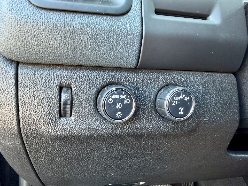 2020 Chevrolet Colorado - $19,800
