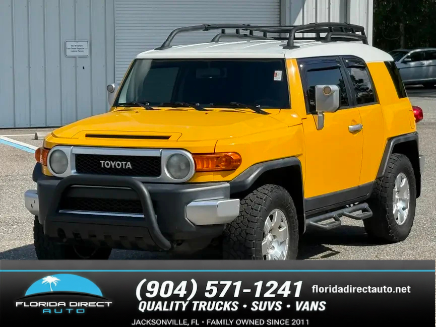 2007 Toyota FJ Cruiser - $7,800