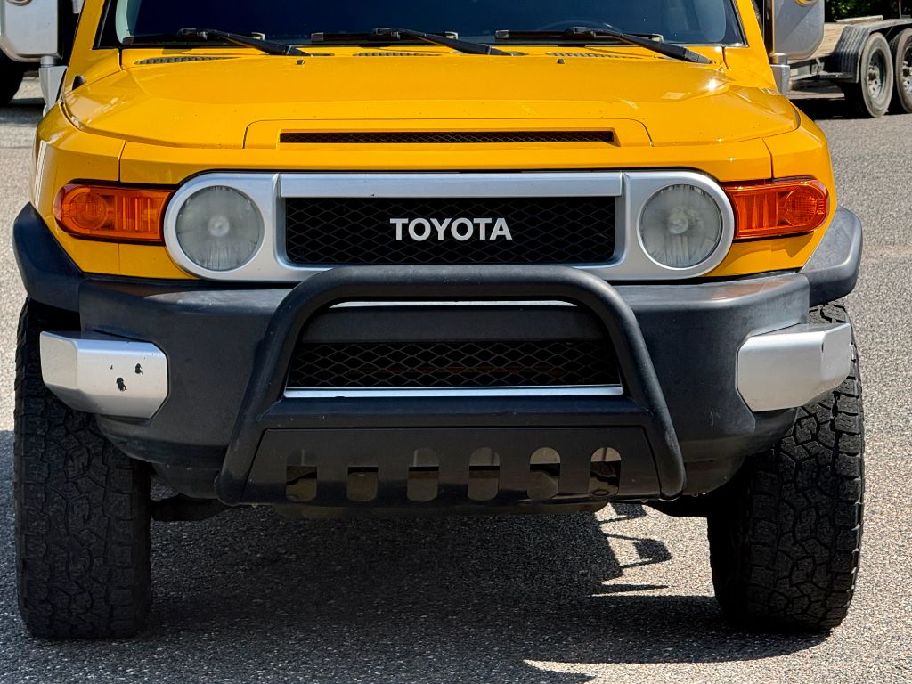 2007 Toyota FJ Cruiser - $7,800