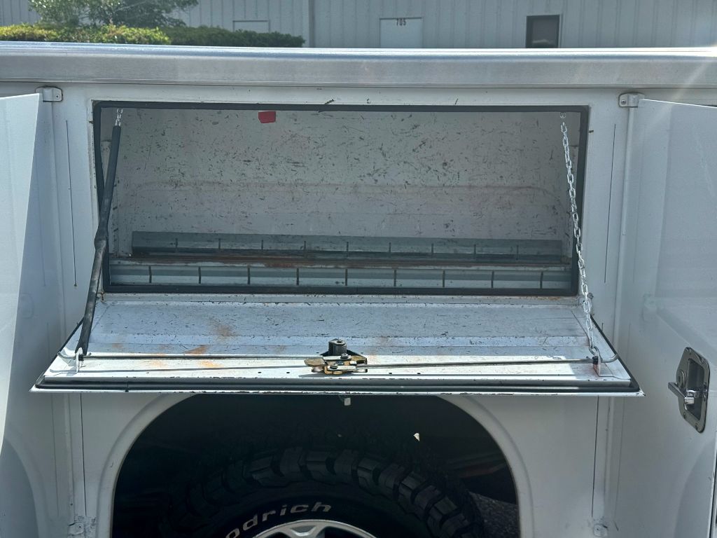 2016 Ford F-250 - $10,800