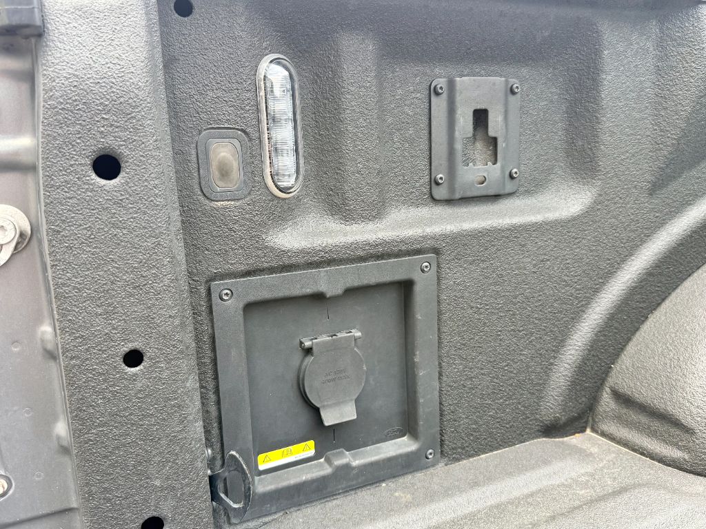2022 Ford F-150 - $18,800