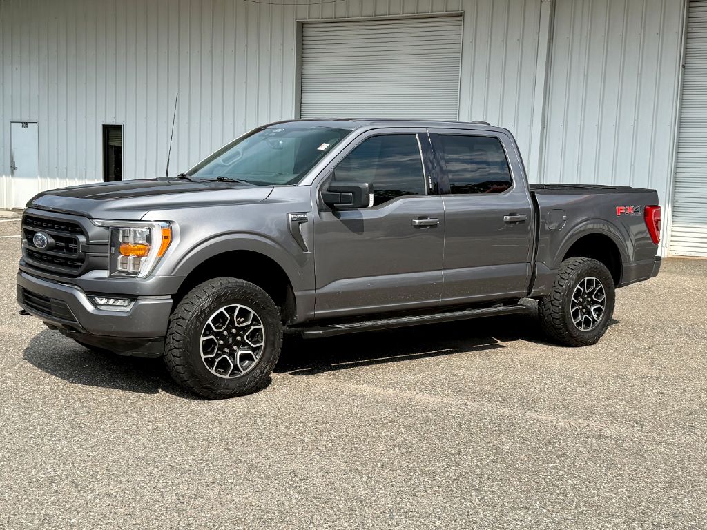 2022 Ford F-150 - $18,800