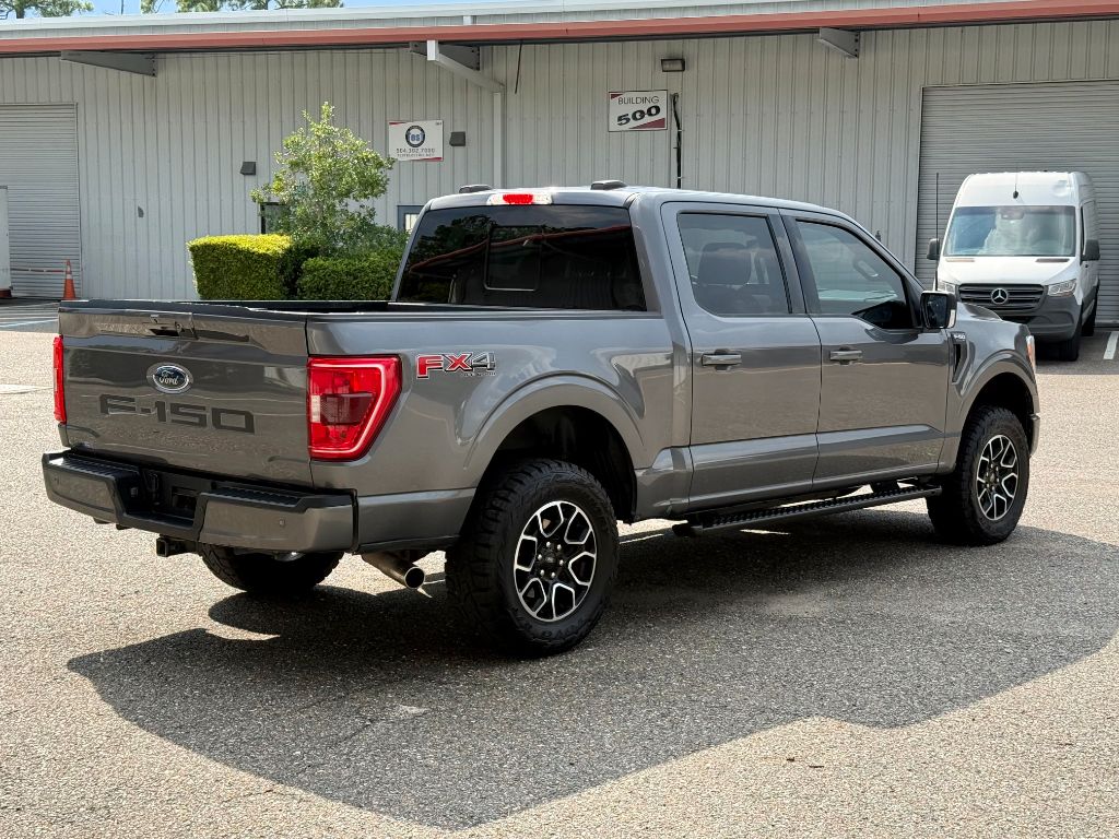 2022 Ford F-150 - $18,800