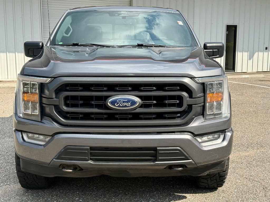 2022 Ford F-150 - $18,800