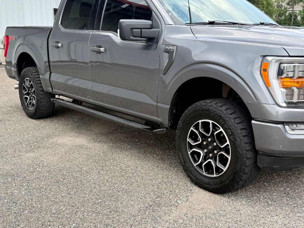 2022 Ford F-150 - $18,800