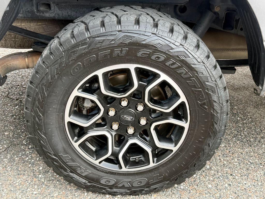 2022 Ford F-150 - $18,800