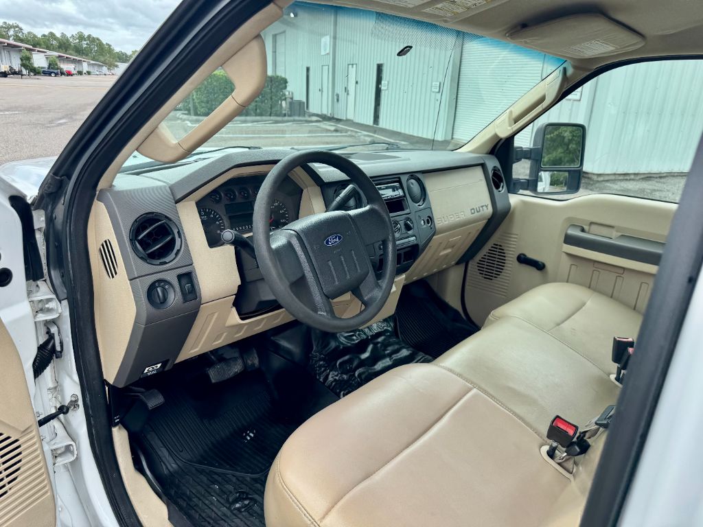 2008 Ford F-350 - $8,800