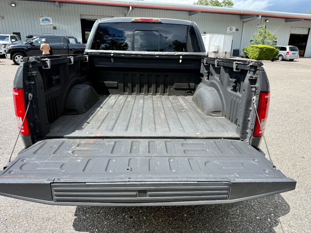 2016 Ford F-150 - $12,800