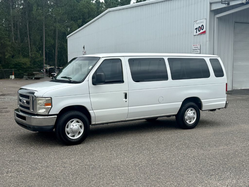 2014 Ford E-350 - $12,800