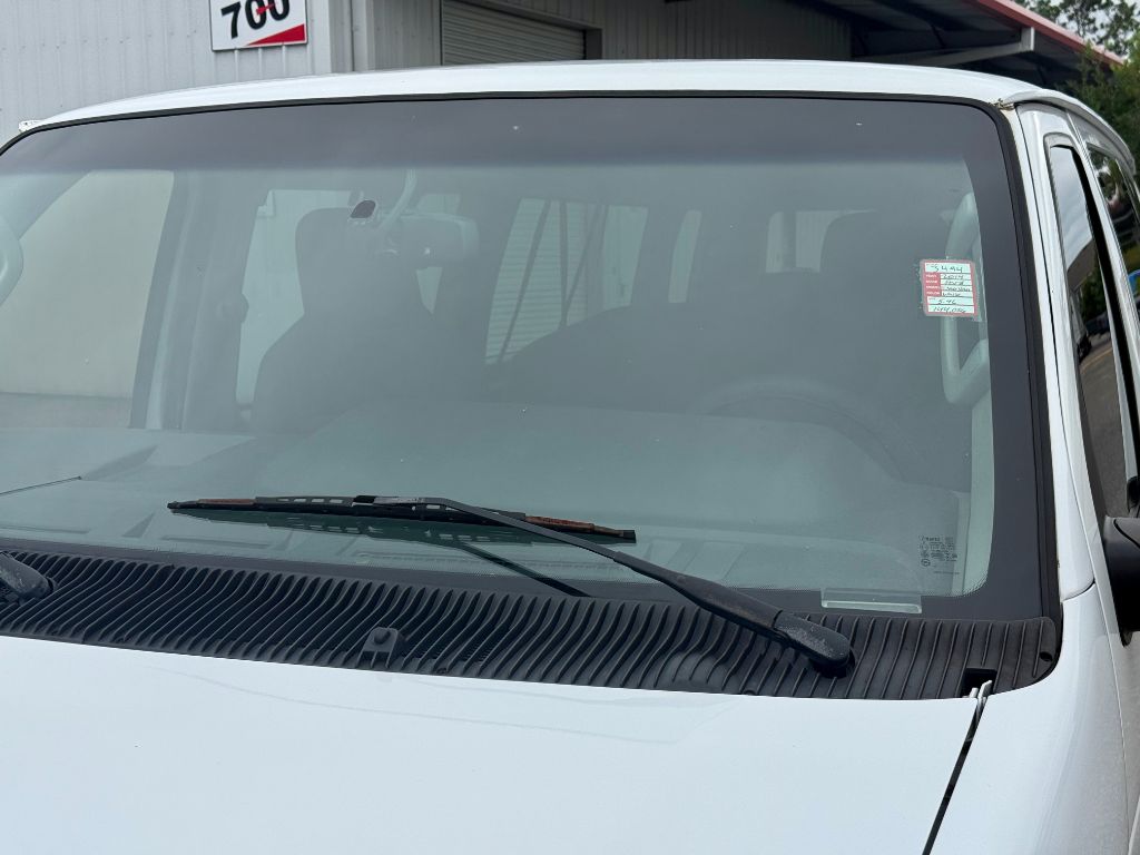 2014 Ford E-350 - $12,800