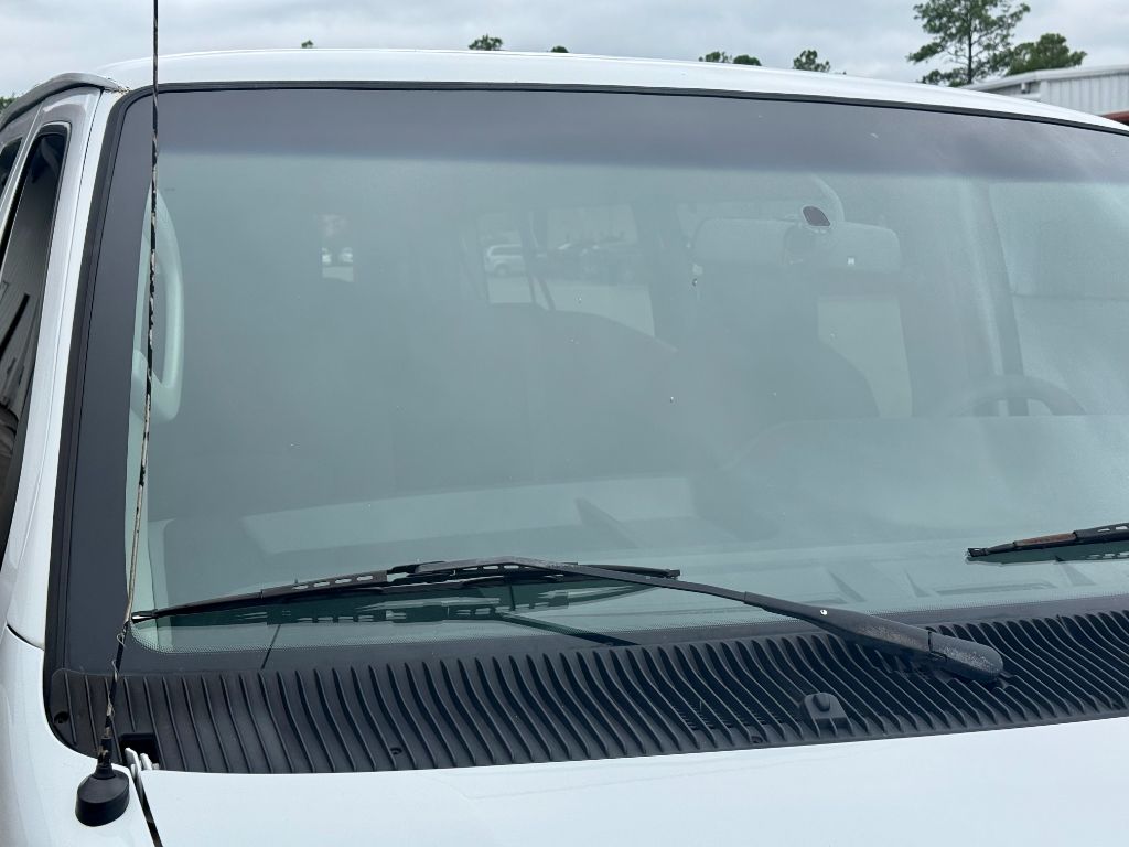 2014 Ford E-350 - $12,800