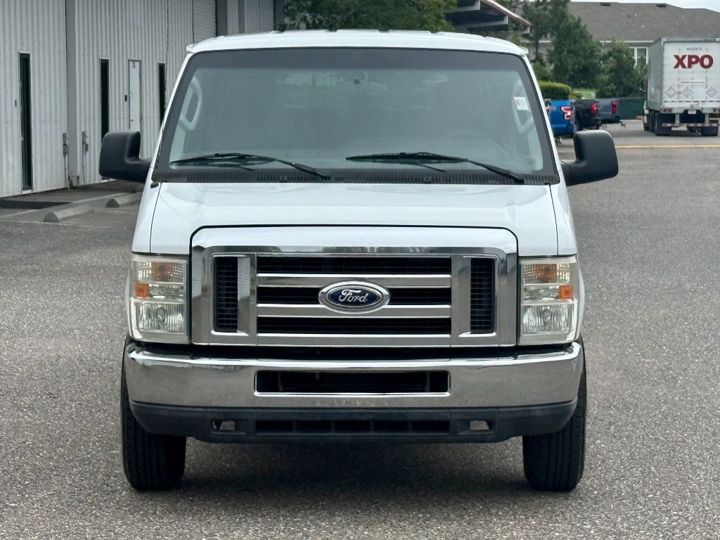 2014 Ford E-350 - $12,800